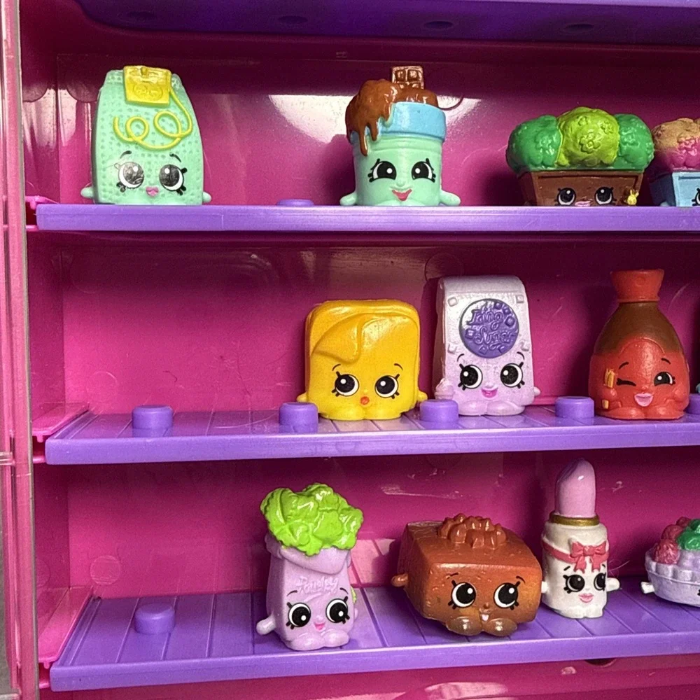 Shopkins collectors case